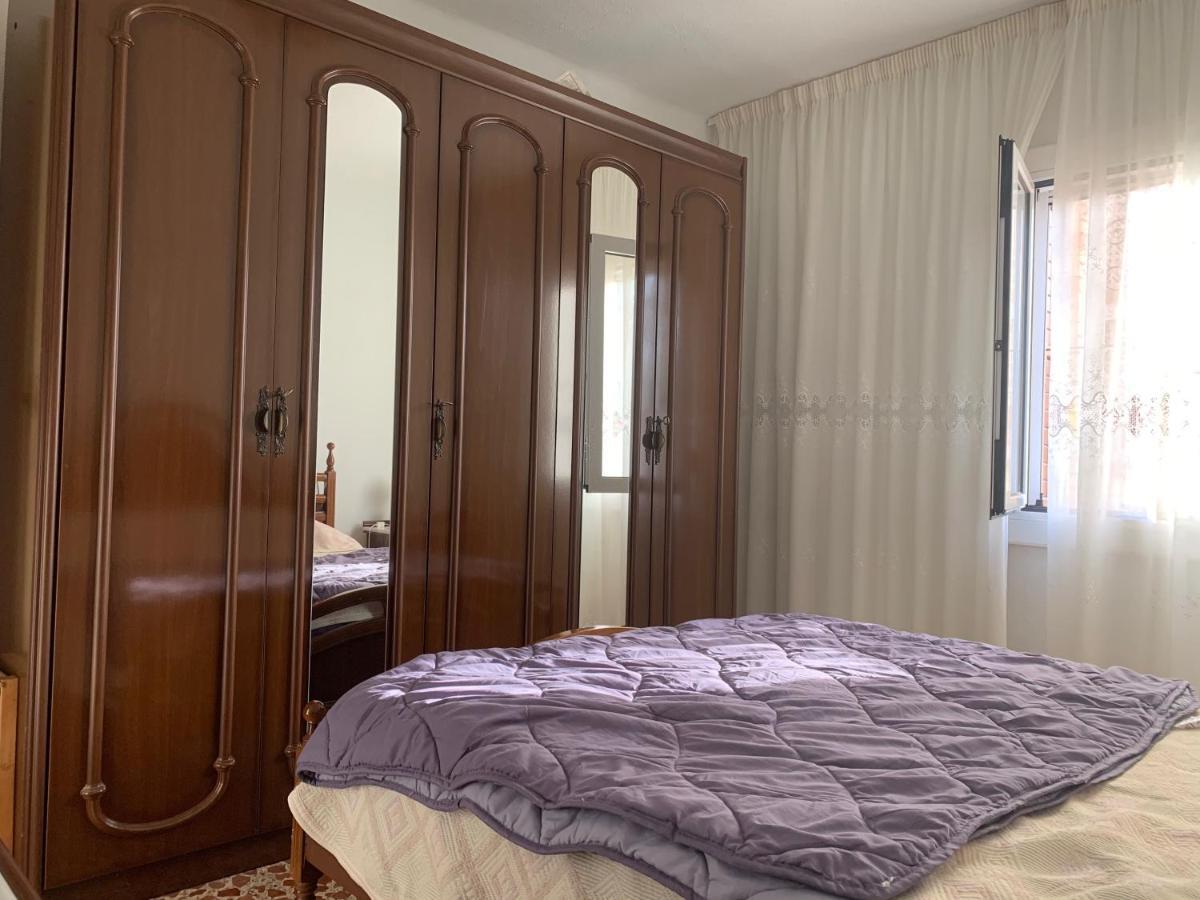 Apartments Plaza De Las Escuelas لقنت المظهر الخارجي الصورة