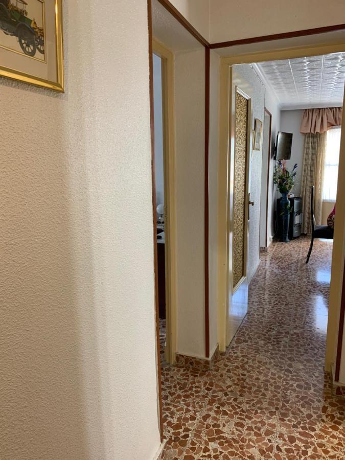 Apartments Plaza De Las Escuelas لقنت المظهر الخارجي الصورة