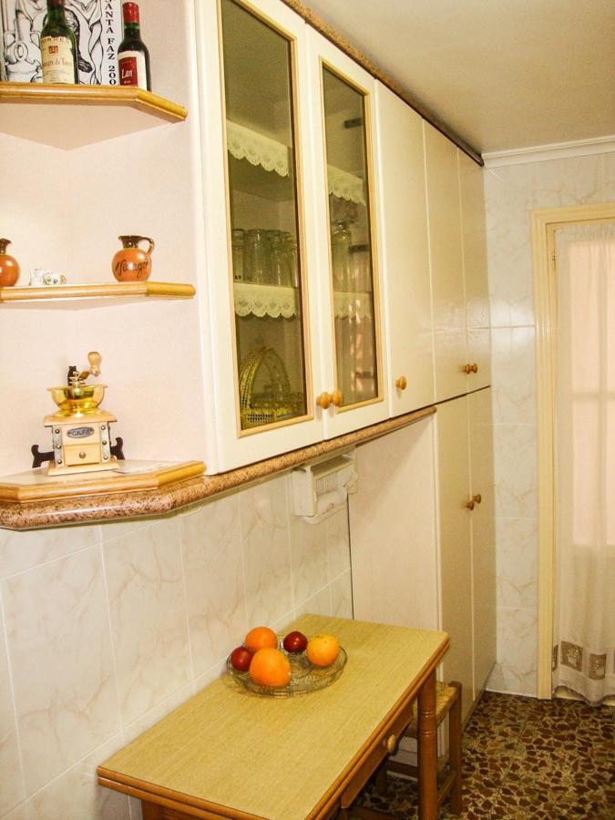 Apartments Plaza De Las Escuelas لقنت المظهر الخارجي الصورة